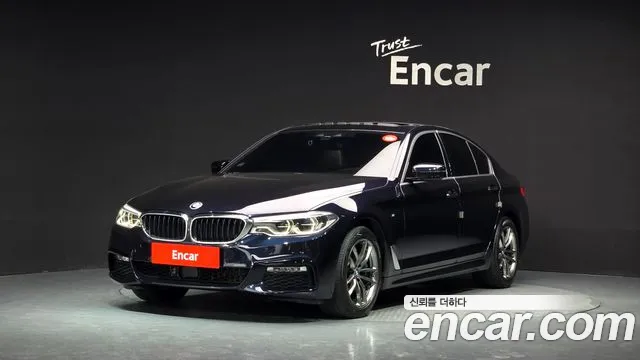 BMW 5-Series 2018 — photo 1