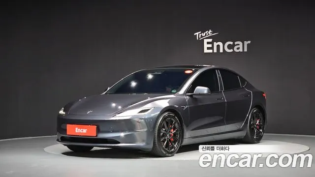 Tesla Model 3 2025 — photo 1