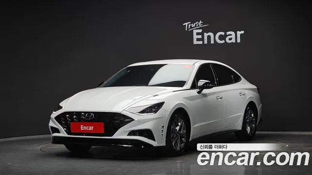 Hyundai Sonata 2022 — photo 1
