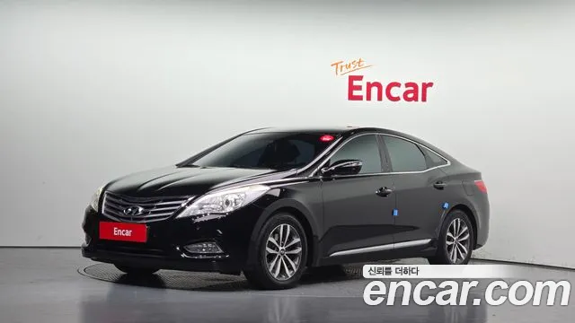 Hyundai Grandeur 2012 — photo 1
