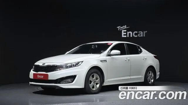 Kia K5 2011 — photo 1