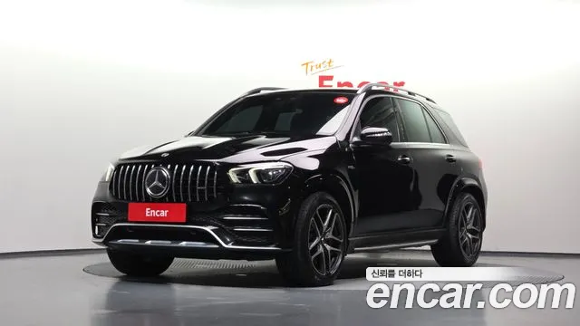 Mercedes-Benz GLE-Class 2021 — photo 1