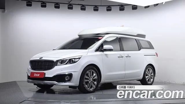 Kia Canival 2016 — photo 1