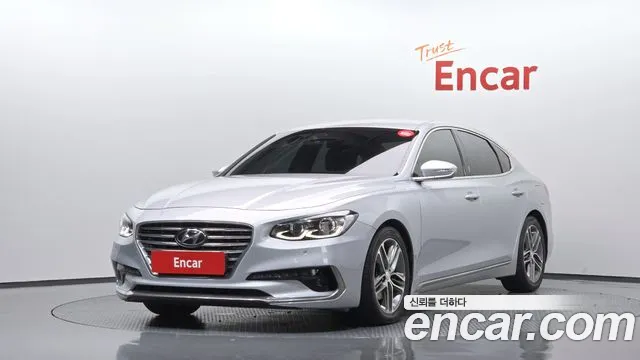 Hyundai Grandeur 2018 — photo 1
