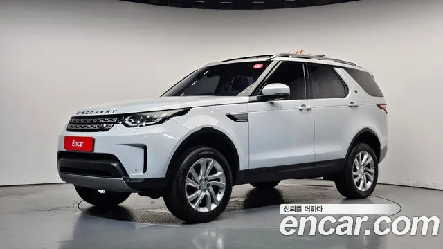 Land Rover Discovery 2017 — photo 1