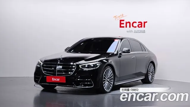 Mercedes-Benz S-Class 2025 — photo 1