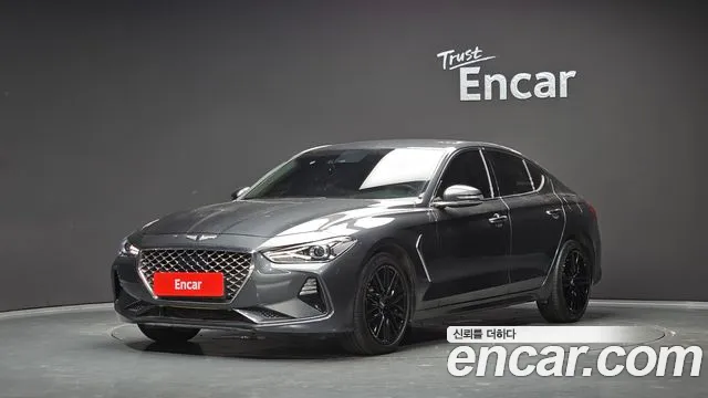 Genesis G70 2018 — photo 1