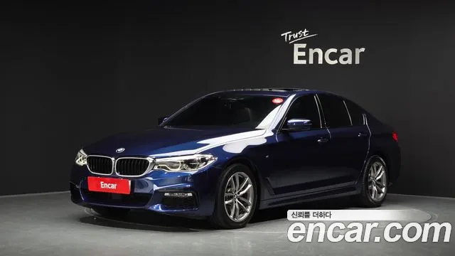 BMW 5-Series 2017 — photo 1