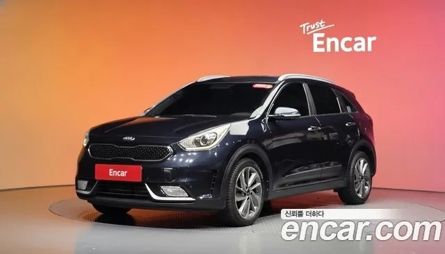 Kia Niro 2017 — photo 1