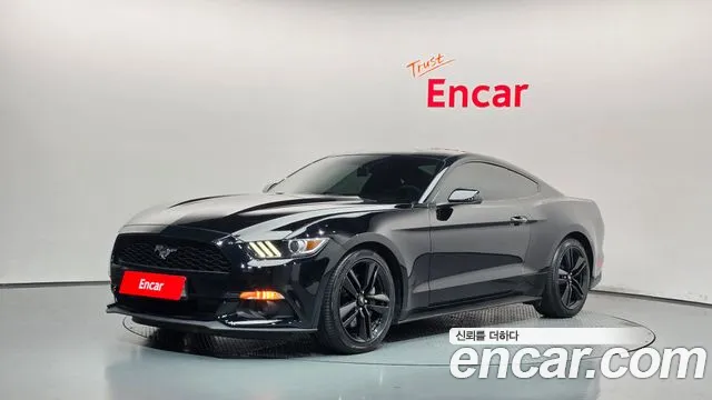 Ford Mustang 2017 — photo 1