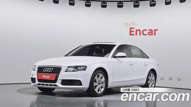 Audi A4 2011 — photo 1