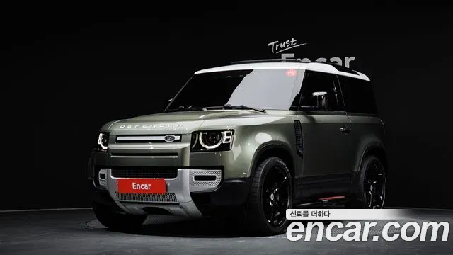 Land Rover Defender 2022 — photo 1