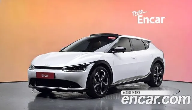 Kia EV6 2022 — photo 1