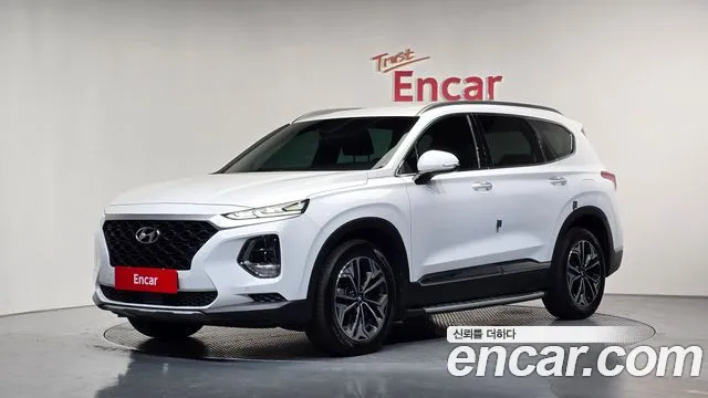 Hyundai Santafe 2019 — photo 1