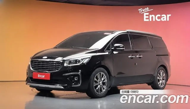 Kia Canival 2019 — photo 1