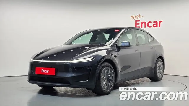 Tesla Model Y 2026 — photo 1