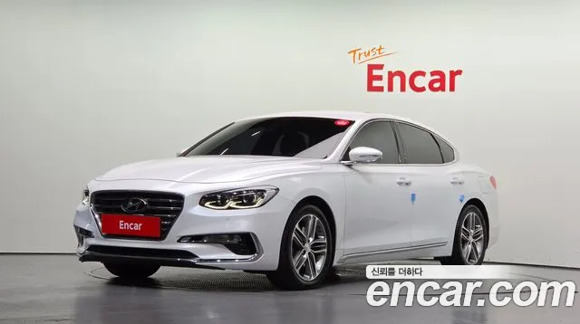 Hyundai Grandeur 2018 — photo 1