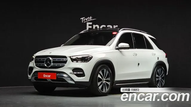 Mercedes-Benz GLE-Class 2024 — photo 1