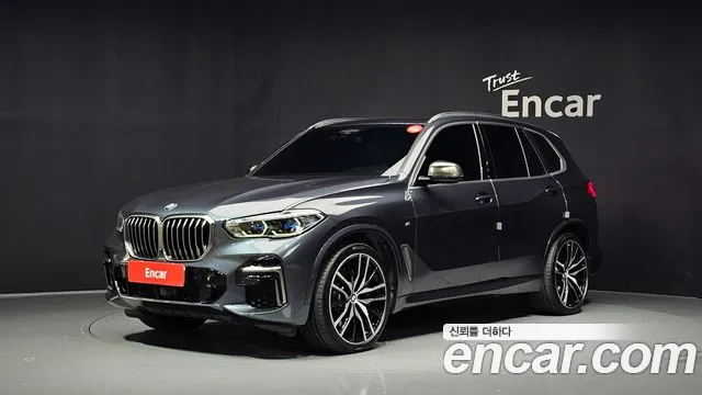 BMW X5 2022 — photo 1
