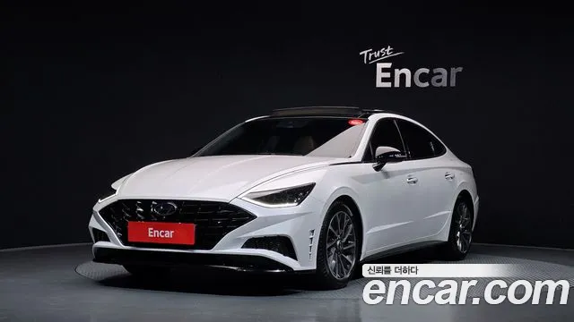 Hyundai Sonata 2020 — photo 1