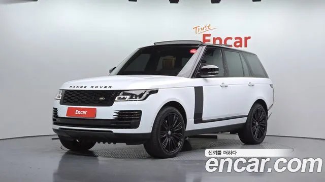 Land Rover Range Rover 2022 — photo 1