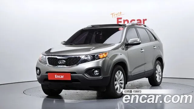 Kia Sorento 2010 — photo 1