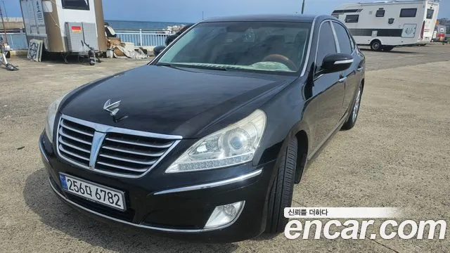 Hyundai Equus 2010 — photo 1