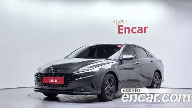 Hyundai AVANTE 2023 — photo 1