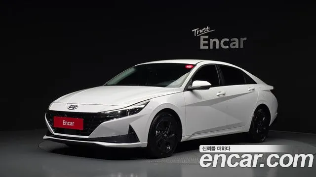 Hyundai AVANTE 2021 — photo 1