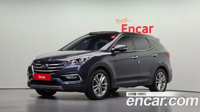Hyundai Santafe 2016 — photo 1
