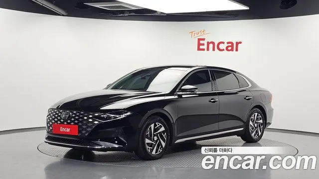 Hyundai Grandeur 2023 — photo 1