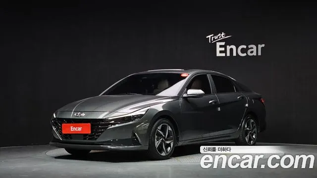 Hyundai AVANTE 2023 — photo 1