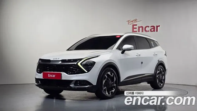 Kia Sportage 2023 — photo 1