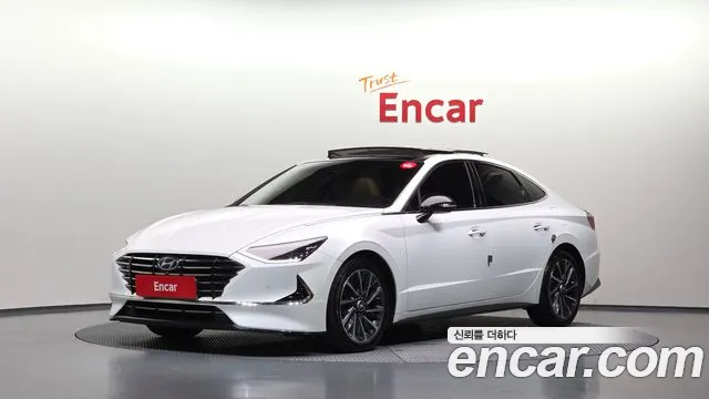 Hyundai Sonata 2020 — photo 1