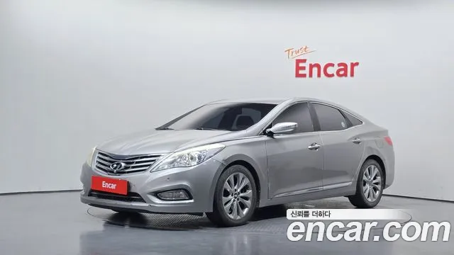 Hyundai Grandeur 2011 — photo 1