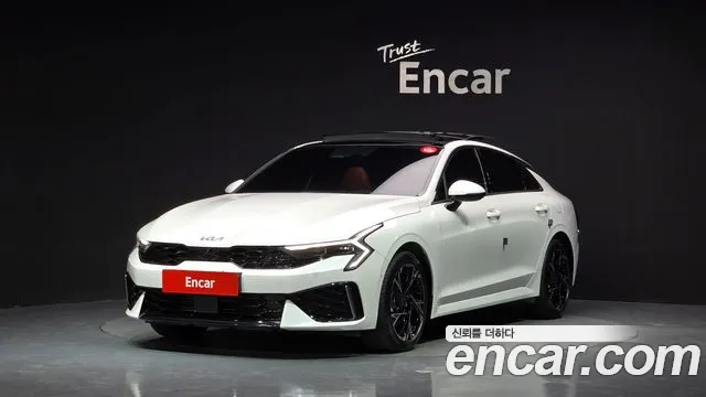 Kia K5 2024 — photo 1