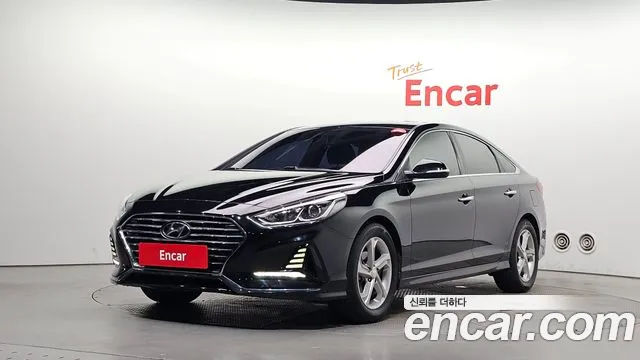 Hyundai Sonata 2018 — photo 1