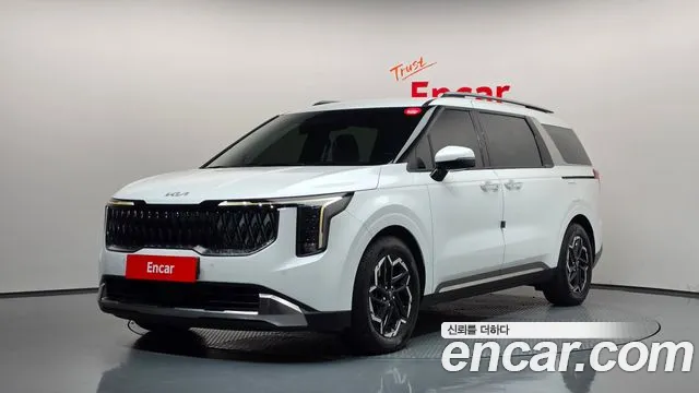 Kia Canival 2024 — photo 1