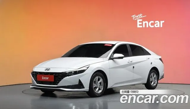 Hyundai AVANTE 2021 — photo 1