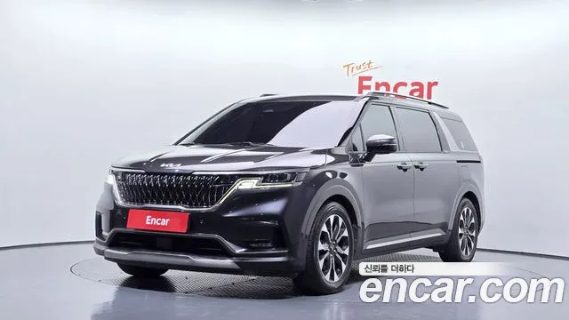Kia Canival 2022 — photo 1