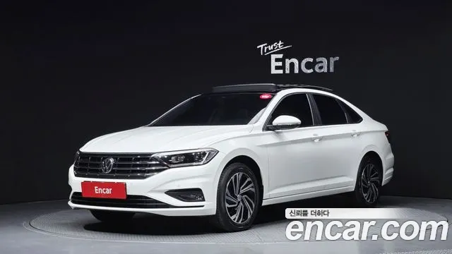 Volkswagen Jetta 2021 — photo 1