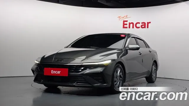Hyundai AVANTE 2024 — photo 1