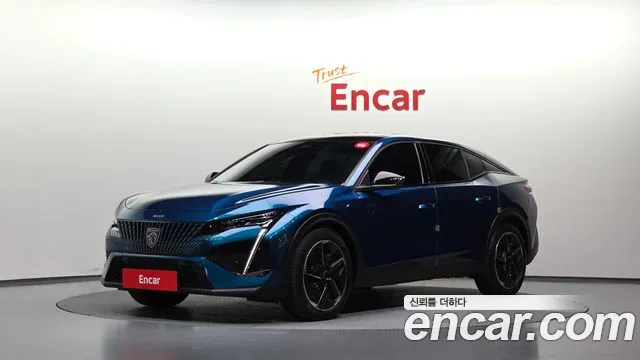 Peugeot 408 2023 — photo 1