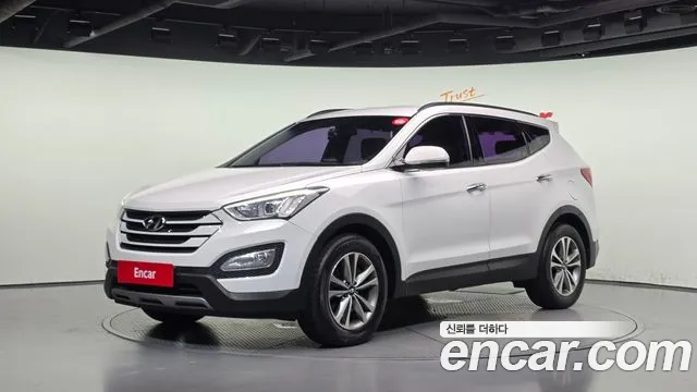 Hyundai Santafe 2015 — photo 1
