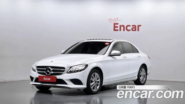 Mercedes-Benz C-Class 2019 — photo 1