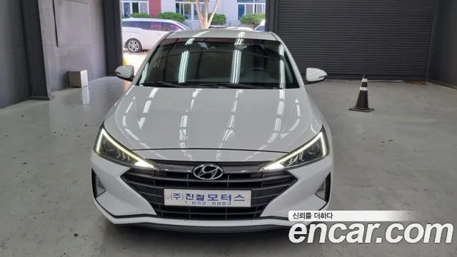 Hyundai AVANTE 2019 — photo 1