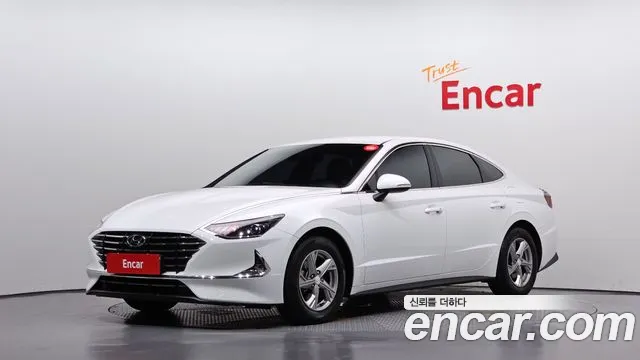Hyundai Sonata 2022 — photo 1