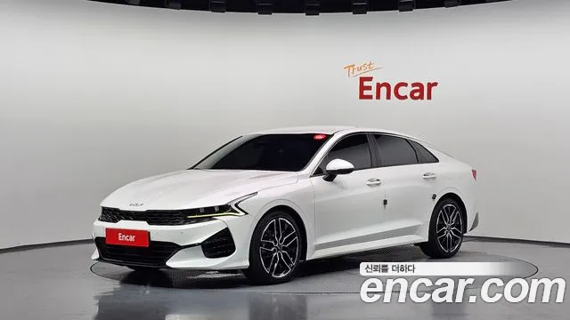 Kia K5 2022 — photo 1