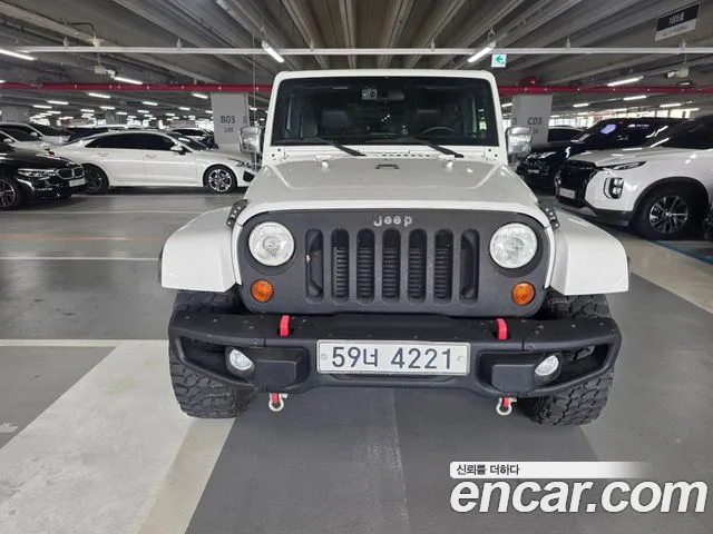Jeep Wrangler 2012 — photo 1