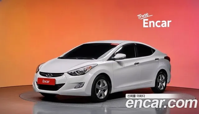 Hyundai AVANTE 2012 — photo 1